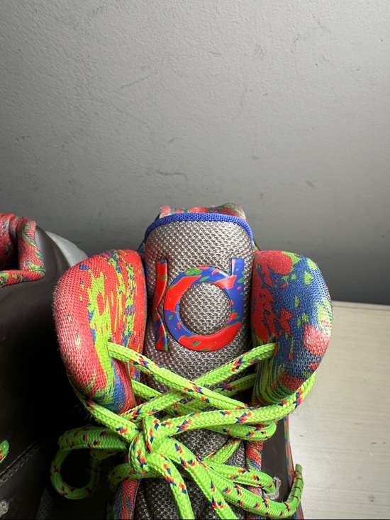 Nike Kevin Durant Men’s Gray Multicolor splatter volt strada main image 6